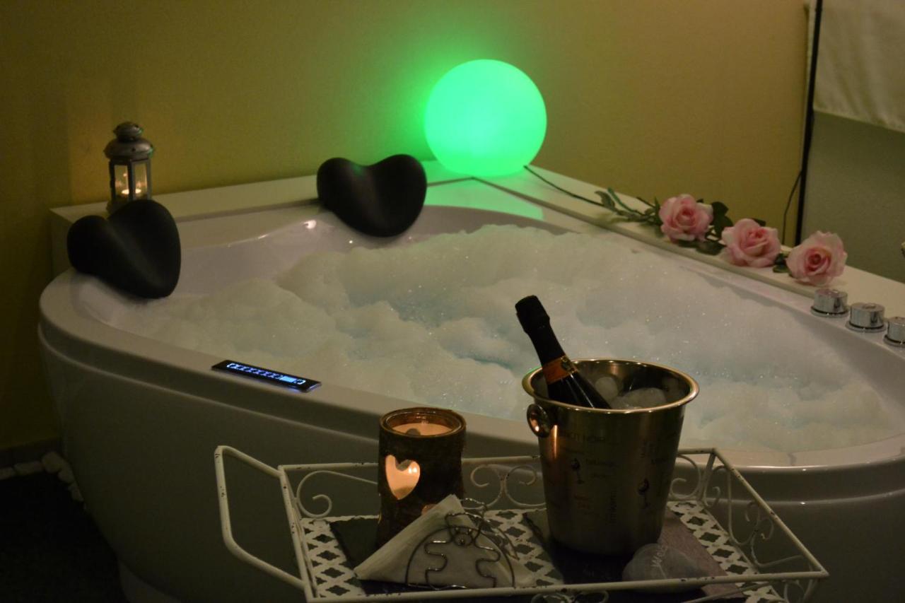 B&B Ravenna In Love Relax Conventello Exteriér fotografie